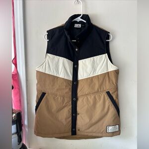 New Kavu Insulated Puffer Vest Men’s Sz L Tan Cream Black